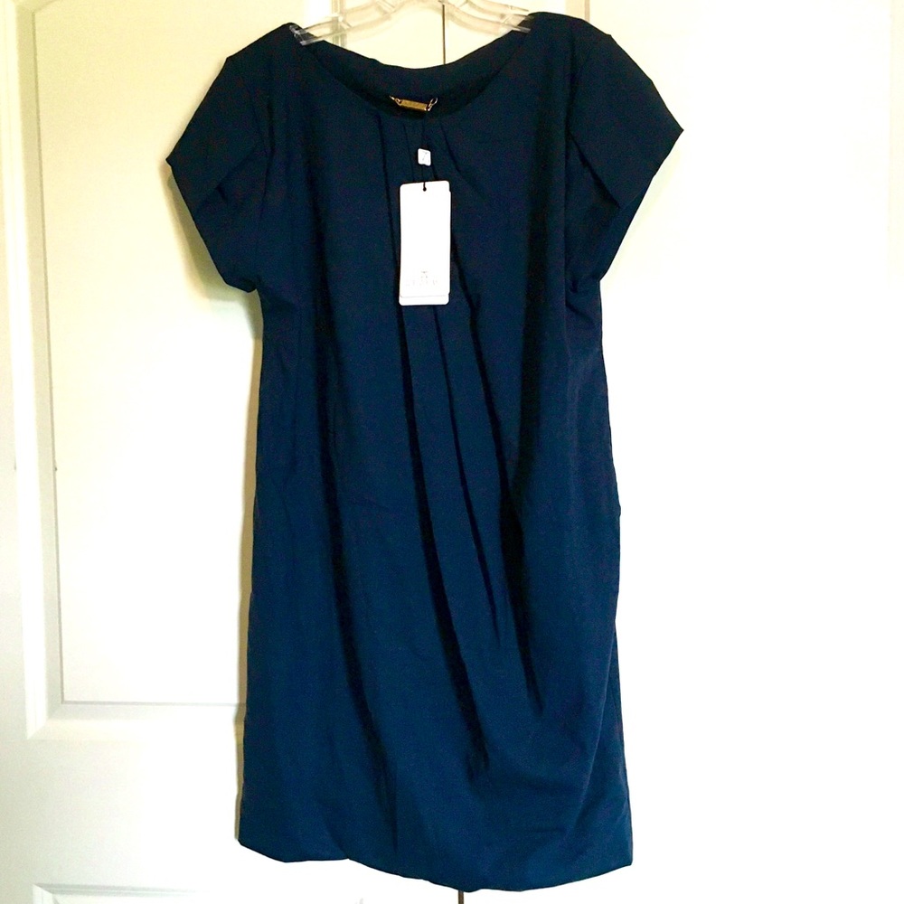 Amelia Toro Navy Blue Classic Dress, size it has Pockets! Size 10